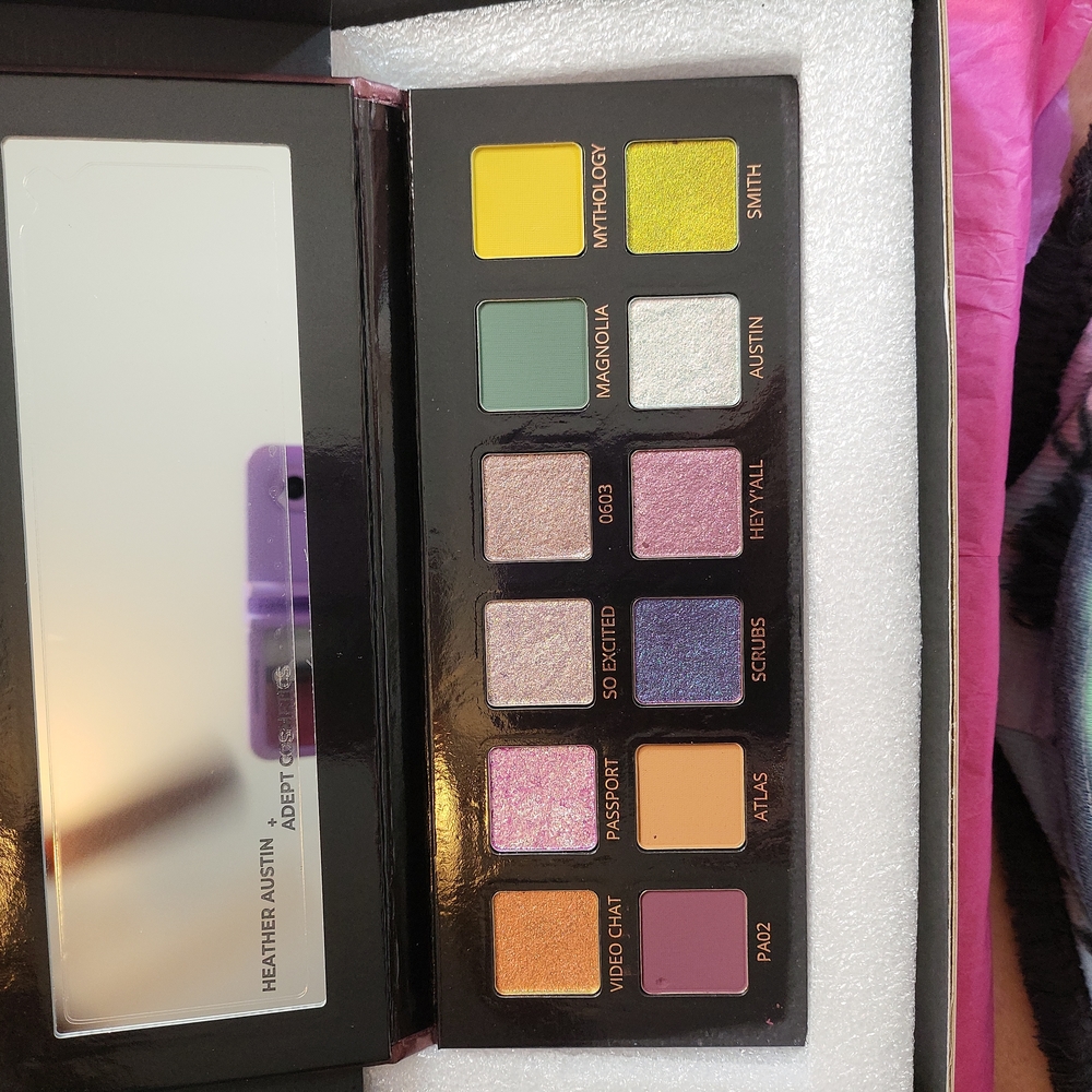 Adept Cosmetics  Heather Austin palette NEW